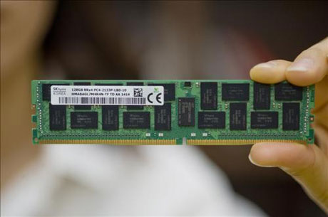 módulo de memoria DDR4 de 128 GBytes de SK Hynix