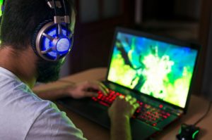 Resolución, tasa de refresco y tamaño: cómo elegir portátil gaming